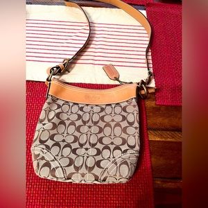 Y2K Coach Crossbody!